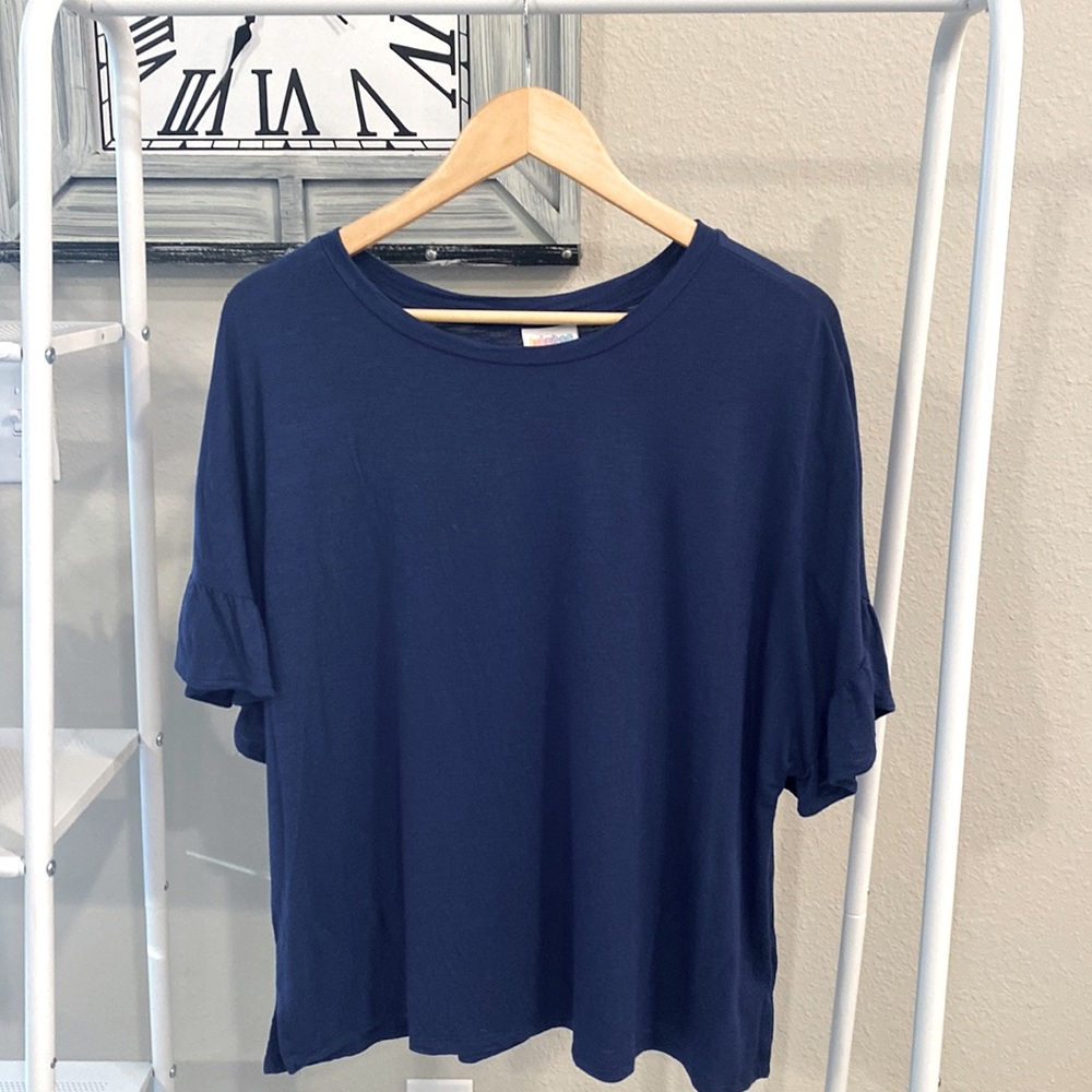 LuLaRue blouse. Size large with fake blue color. Super soft material.